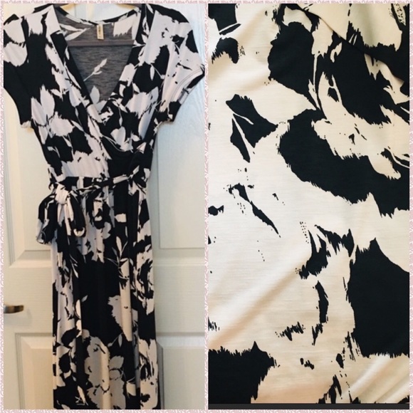 2xHPππ Floral Maternity Maxi Dress - Picture 2 of 6